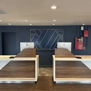 Central Inn *** DEN